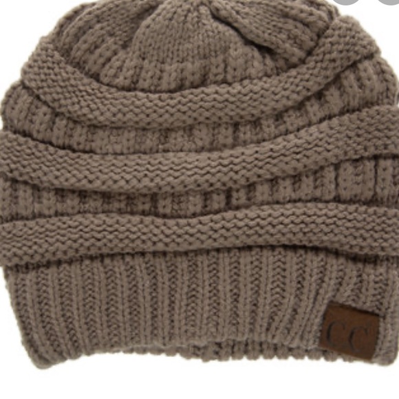 CC beanie - Picture 2 of 2